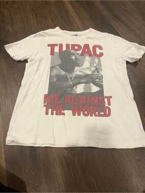Tupac 'Me Against The World' White Graphic Tee